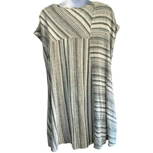 Free People Women's Black White Linen Blend Short Sleeve Pullover Beach Dress - Picture 3 of 5